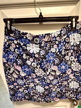 Talbots Navy Floral Skort with Pink and White Accents